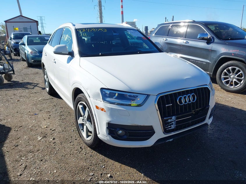 AUDI Q3 2.0T PREMIUM PLUS
