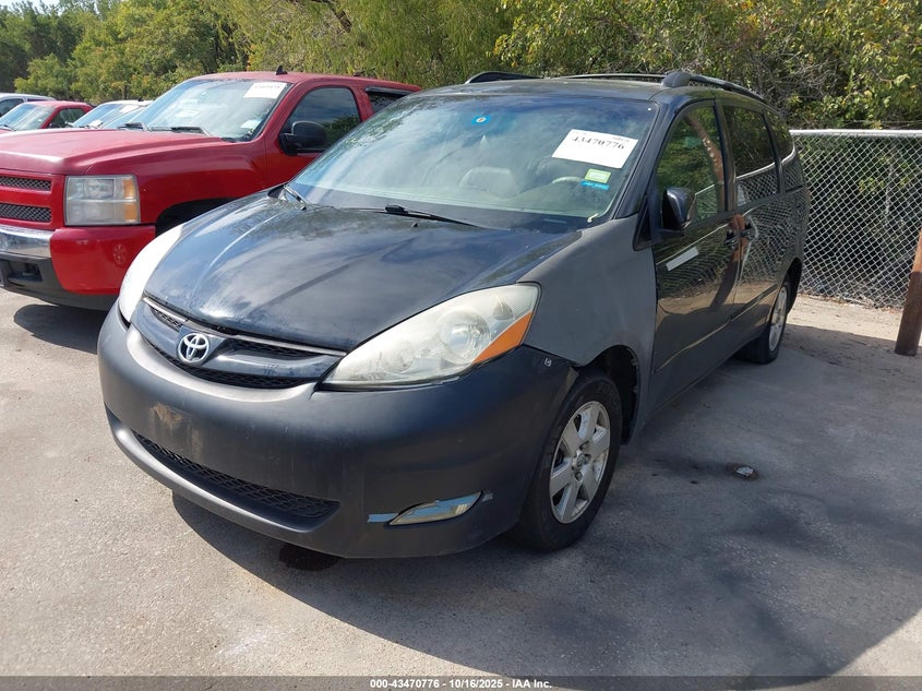 5TDZK22CX9S238114 2009 TOYOTA SIENNA photo no. 2