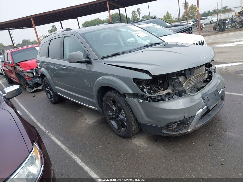 DODGE JOURNEY CROSSROAD