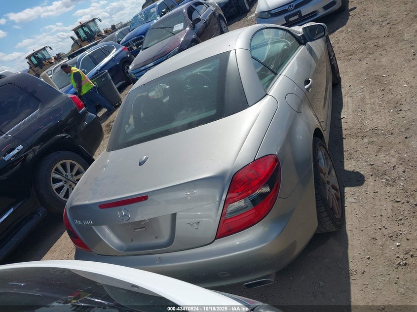 2009 Mercedes-Benz Slk 300 VIN: WDBWK54F49F194444 Lot: 43470824