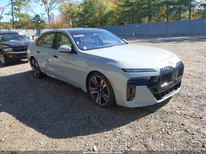 BMW 7 SERIES I XDRIVE