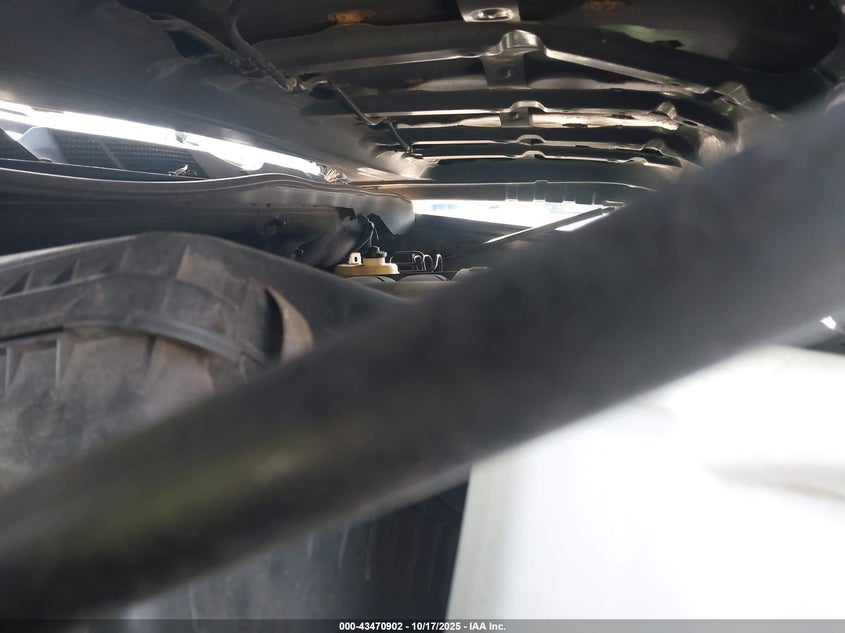 2008 Toyota Sequoia Sr5 5.7L V8 VIN: 5TDBY64A18S003618 Lot: 43470902