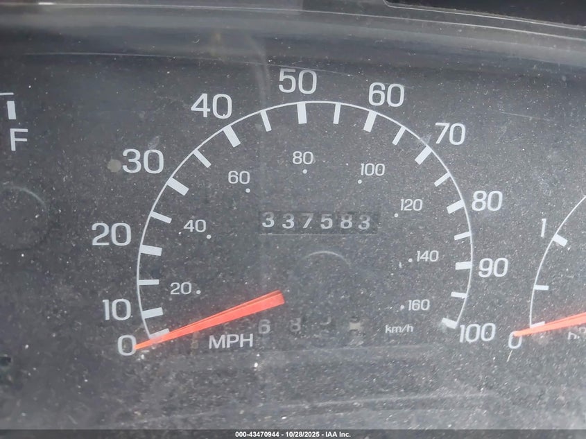 1999 Ford F-350 Lariat/Xl/Xlt VIN: 1FTSX31F0XEE58191 Lot: 43470944