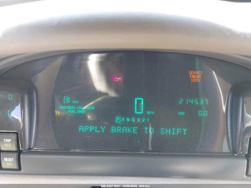 1998 Cadillac Deville Standard VIN: 1G6KD54YXWU789210 Lot: 43471024