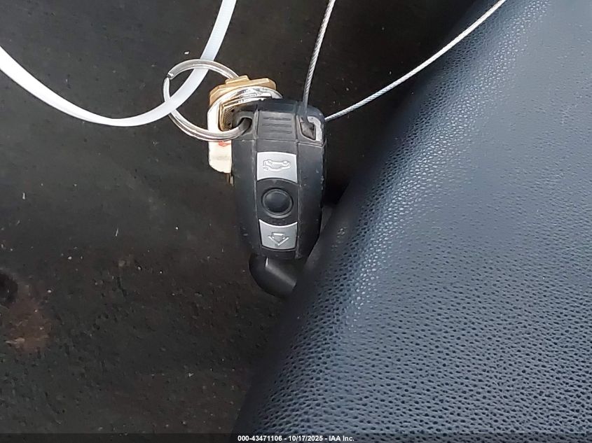 2009 BMW 328I VIN: WBAPH57549NL79068 Lot: 43471106