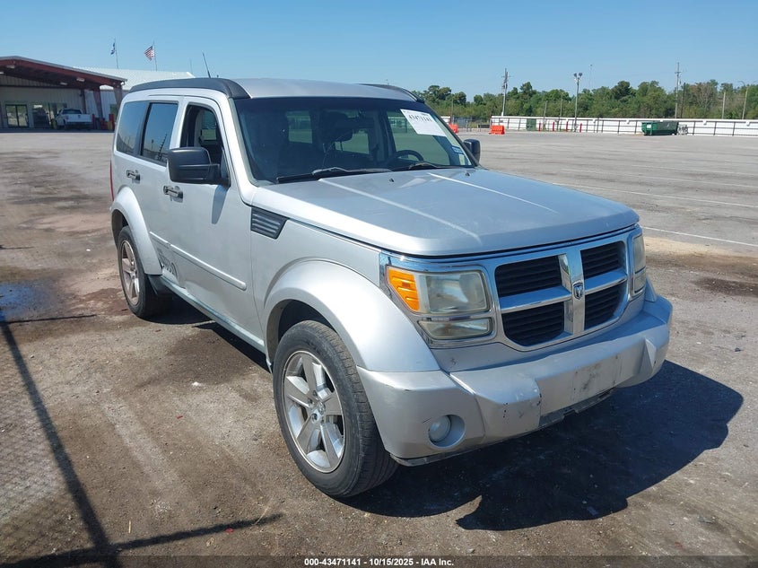 DODGE NITRO SE