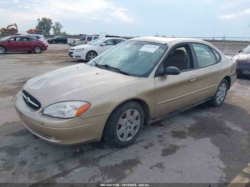 1FAFP53U0YG280643 2000 FORD TAURUS photo no. 2