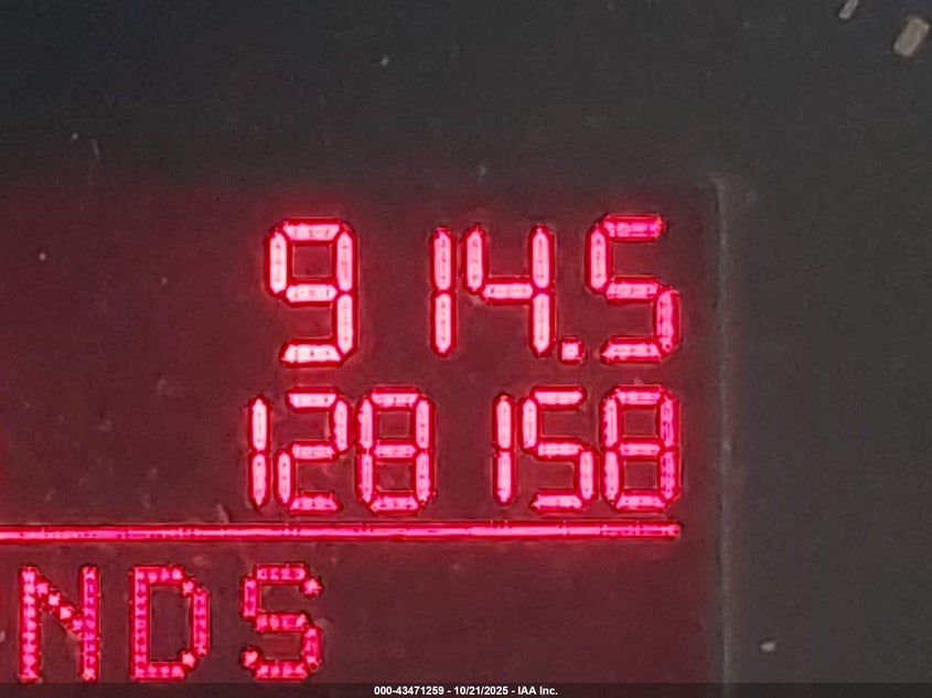 2007 Volkswagen New Beetle Triple White VIN: 3VWFF31Y17M411698 Lot: 43471259