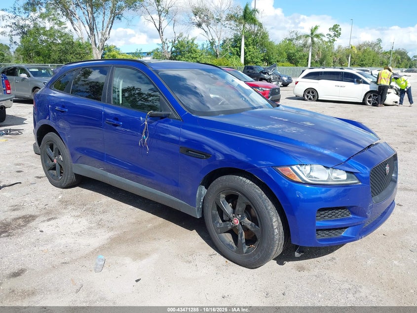 JAGUAR F-PACE 25T PREMIUM
