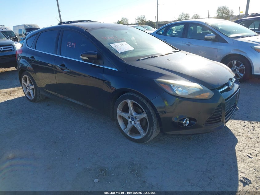 FORD FOCUS TITANIUM