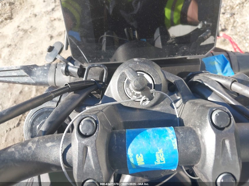 2024 Suzuki Gsx800 R VIN: JS1EM11B5R7101002 Lot: 43471378