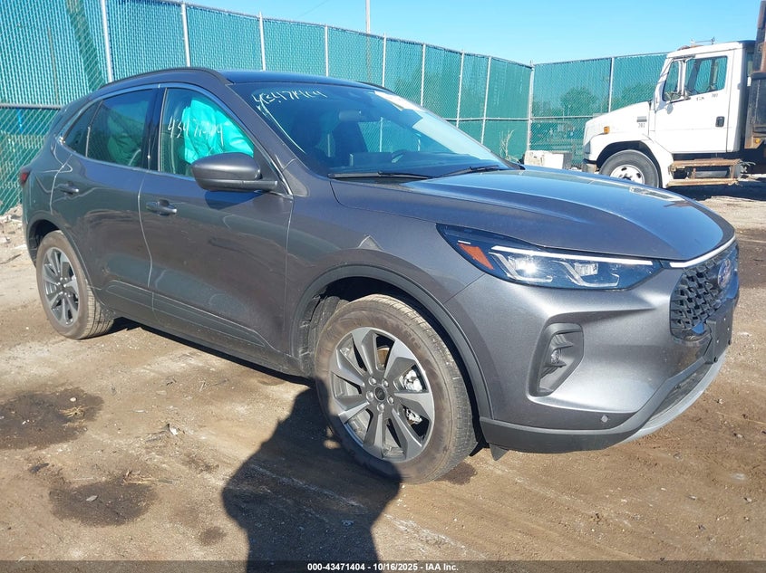 FORD ESCAPE PLATINUM