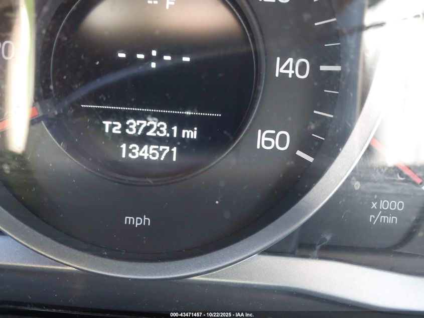 2015 Volvo Xc60 T5 VIN: YV4612RJ1F2704717 Lot: 43471457