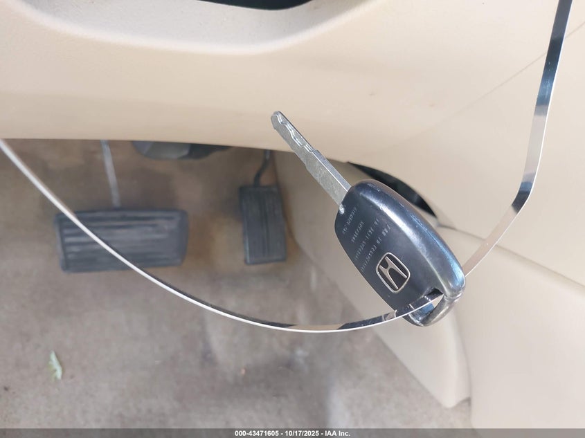 1HGCP26819A058757 2009 HONDA ACCORD photo no. 11