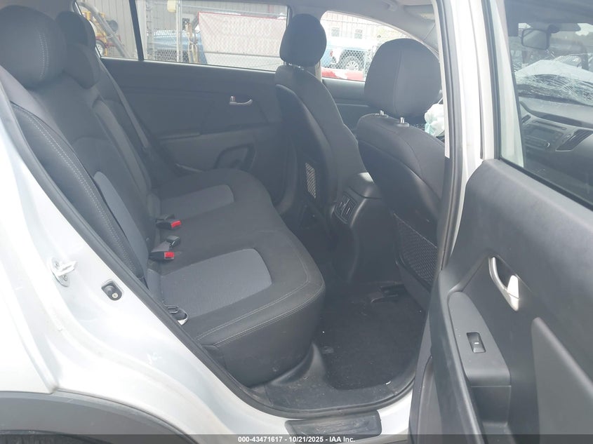 KNDPBCAC6G7864538 2016 KIA SPORTAGE photo no. 8