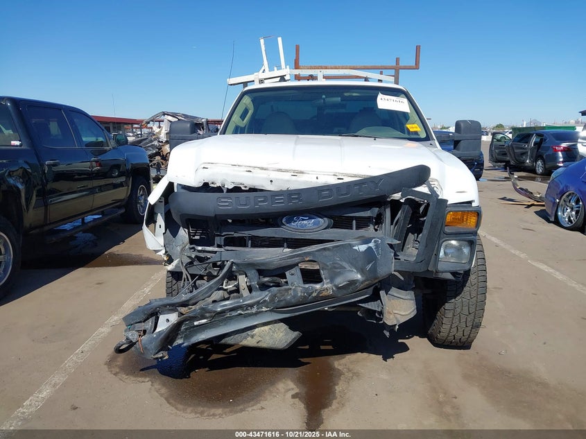 1FTWF30518EA26868 2008 FORD F350 photo no. 12