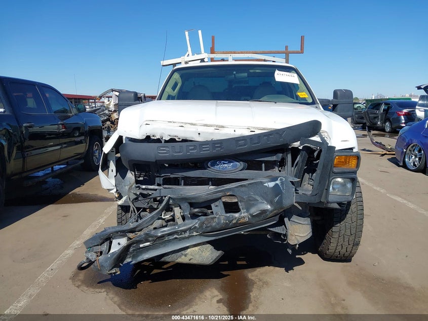 1FTWF30518EA26868 2008 FORD F350 photo no. 11