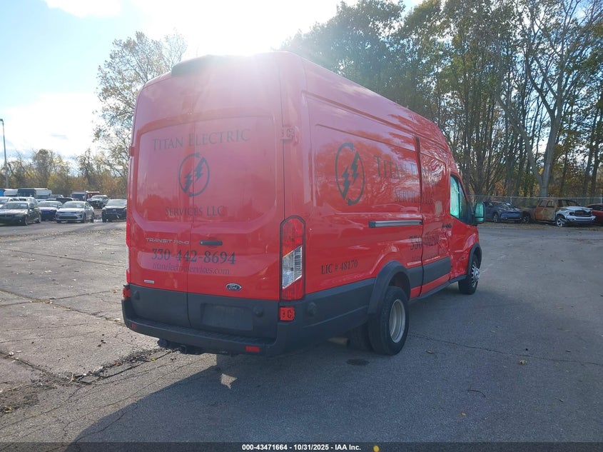 1FTRU8XG3PKB11704 2023 FORD  photo no. 4