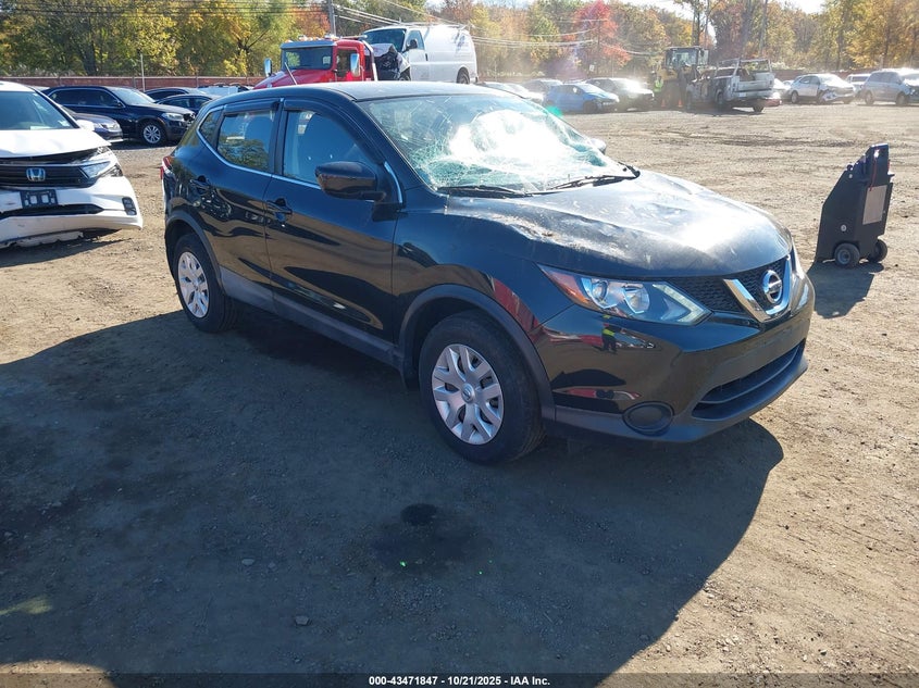 2017 NISSAN ROGUE SPORT S - JN1BJ1CR8HW105080