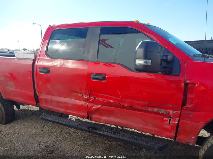 1FT8W3B69HEE62270 2017 FORD F350 photo no. 13