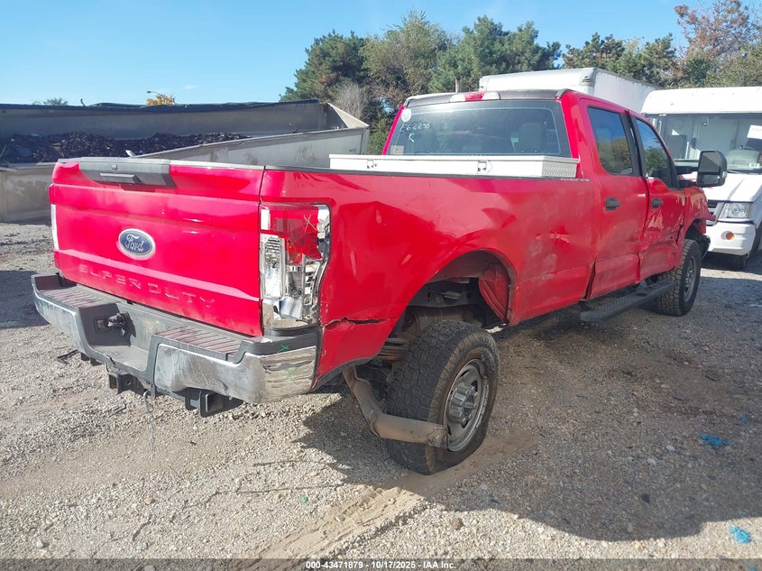 1FT8W3B69HEE62270 2017 FORD F350 photo no. 4