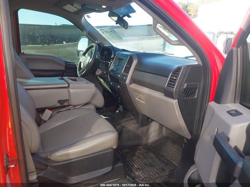 1FT8W3B69HEE62270 2017 FORD F350 photo no. 6