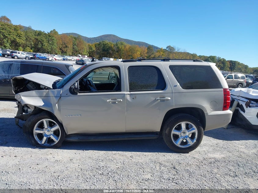 2009 Chevrolet Tahoe K1500 Lt VIN: 1GNFK23009R168040 Lot: 43471906