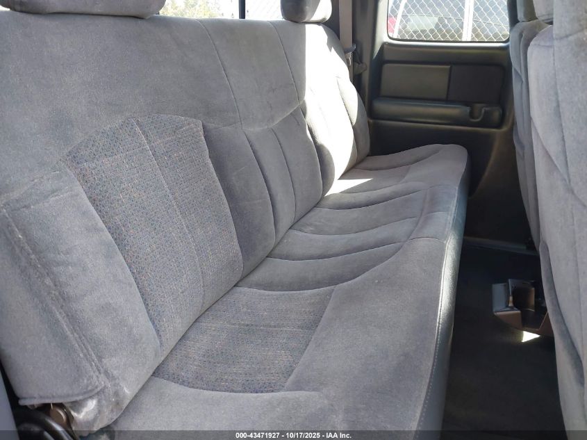 2000 Chevrolet Silverado K1500 VIN: 2GCEK19T7Y1156510 Lot: 43471927