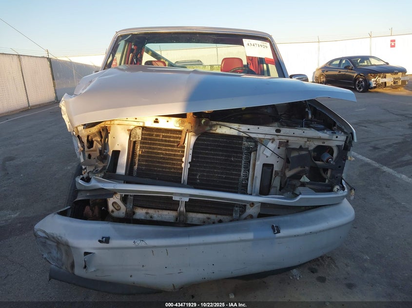 1992 Ford F150 VIN: 1FTEX15Y8NKB33302 Lot: 43471929