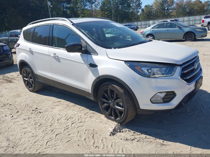 2018 FORD ESCAPE SE - 1FMCU9GD6JUC84108