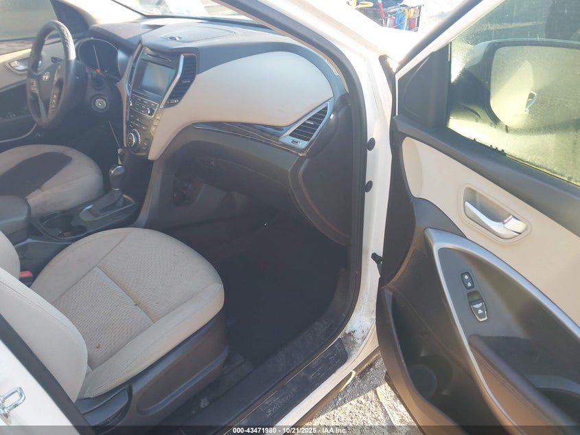2017 HYUNDAI SANTA FE SE KM8SM4HF2HU198271