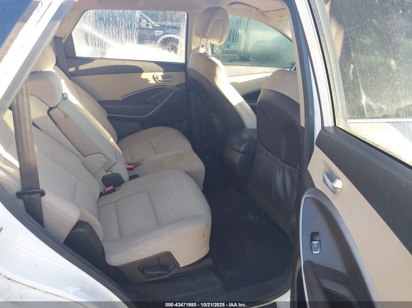 2017 HYUNDAI SANTA FE SE KM8SM4HF2HU198271