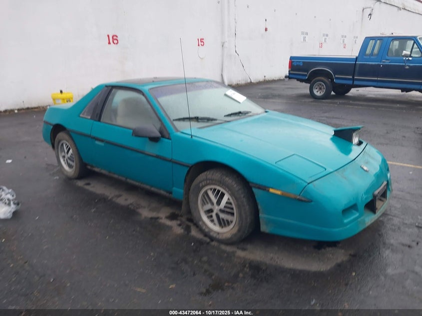 1G2PE11R1JP210798 1988 Pontiac Fiero auction photo 1