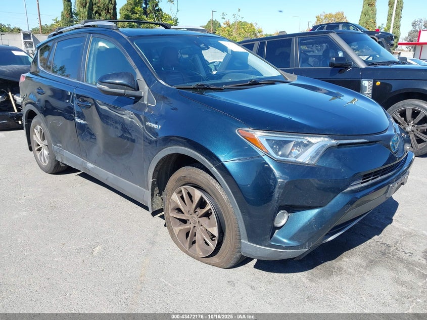TOYOTA RAV4 HYBRID XLE