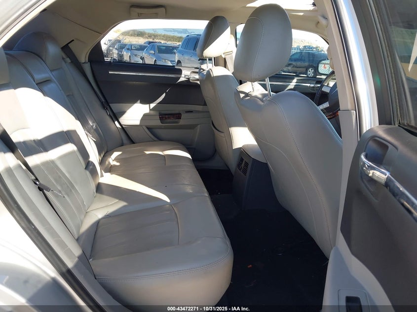 2006 Chrysler 300C VIN: 2C3KA63HX6H396635 Lot: 43472271