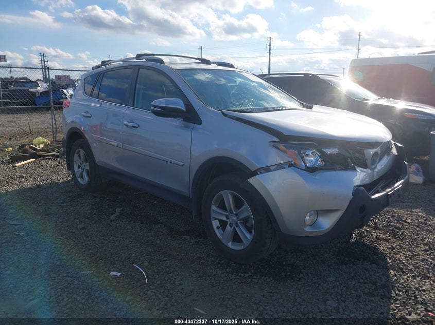TOYOTA RAV4 XLE