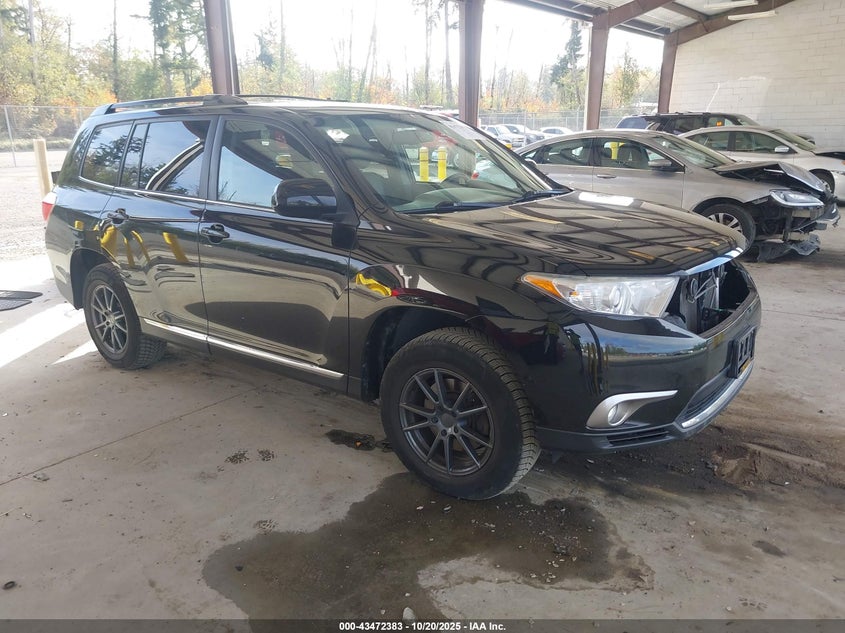 TOYOTA HIGHLANDER SE V6