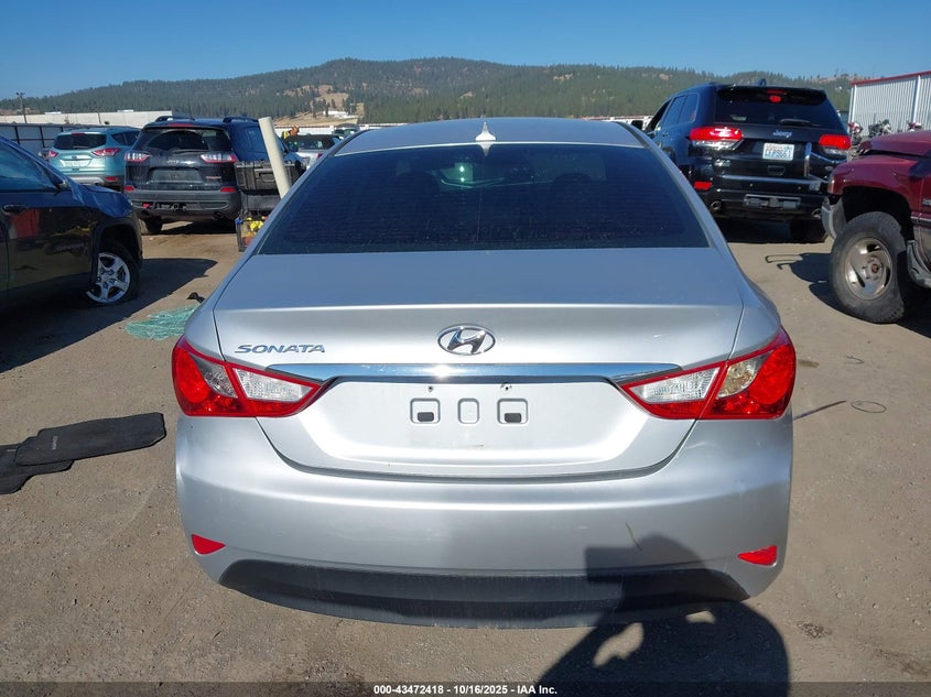 2014 HYUNDAI SONATA GLS 5NPEB4AC0EH902027