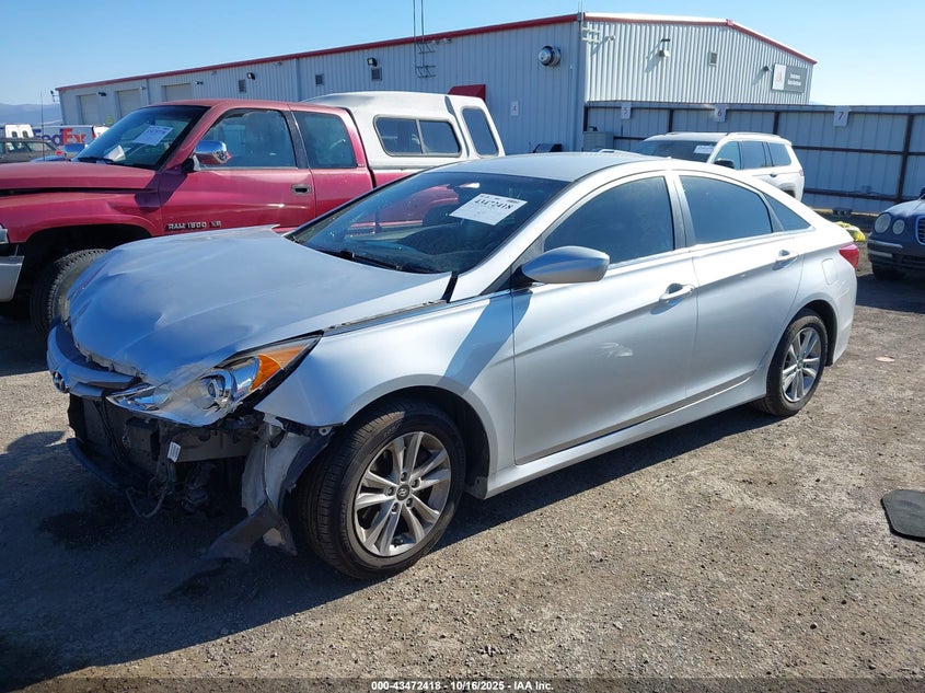 2014 HYUNDAI SONATA GLS 5NPEB4AC0EH902027