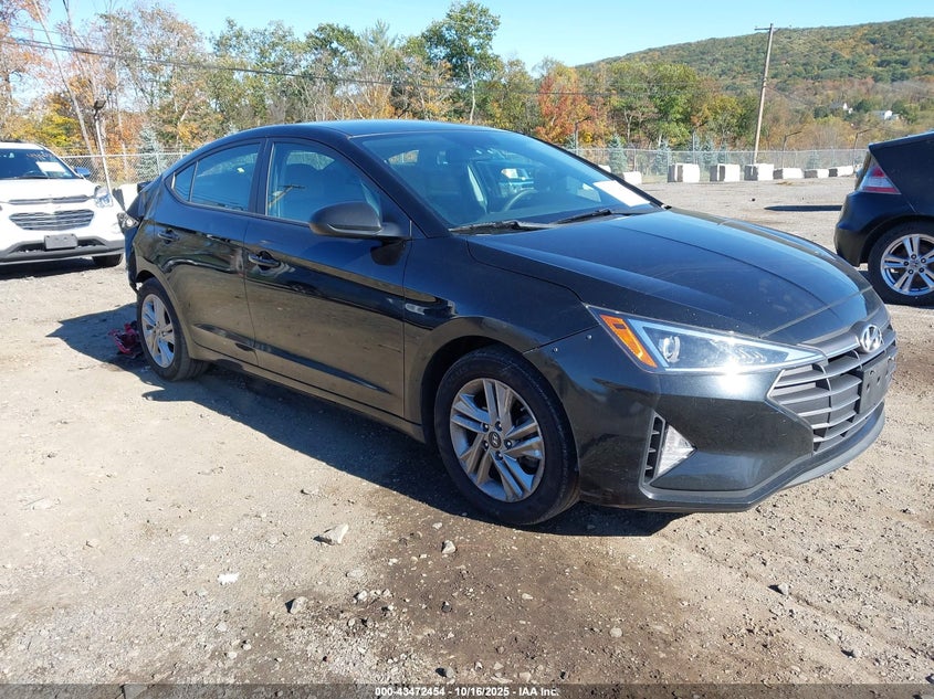 HYUNDAI ELANTRA SEL