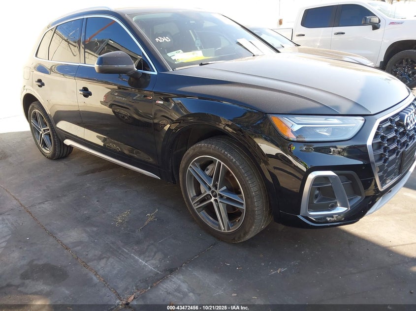 AUDI Q5 PREMIUM PLUS 55 TFSI E QUATTRO S TRONIC
