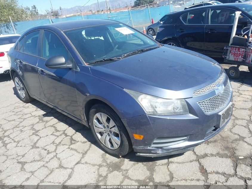 CHEVROLET CRUZE LS AUTO