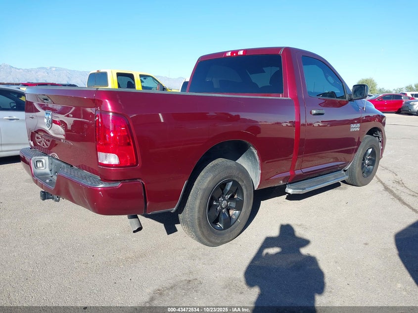 2018 Ram 1500 Express 4X2 6'4 Box