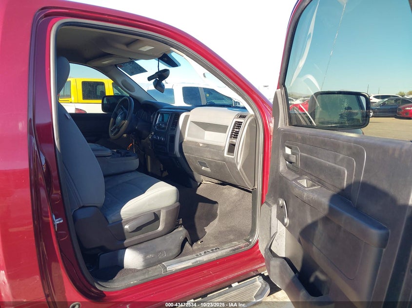 2018 Ram 1500 Express 4X2 6'4 Box