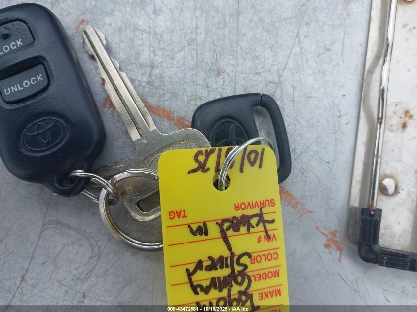 2001 Toyota Camry Le VIN: 4T1BG22K01U080551 Lot: 43472581