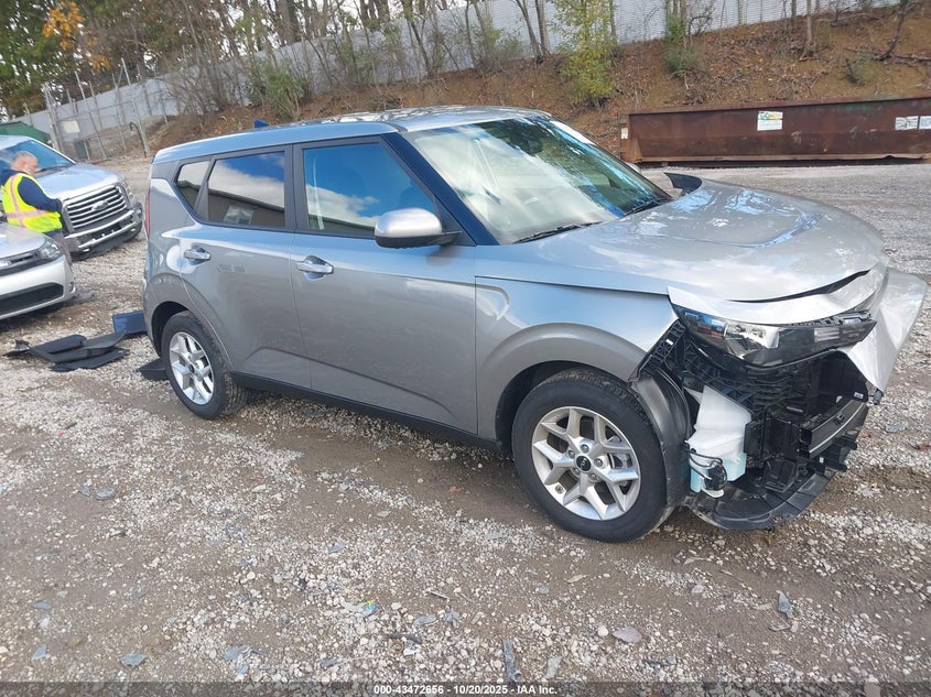 KIA SOUL LX