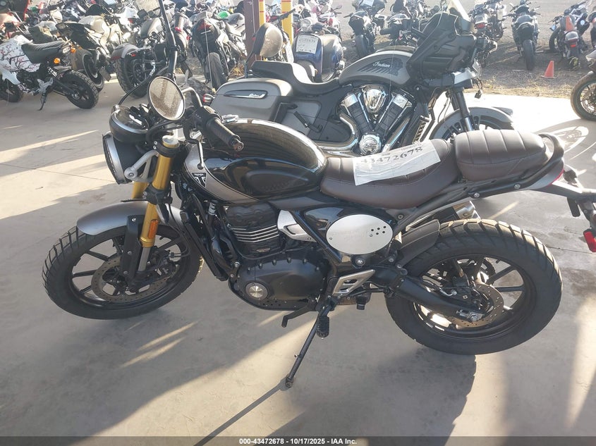 2024 TRIUMPH MOTORCYCLE SCRAMBLER 400 X SMTT147Y0RNA06088