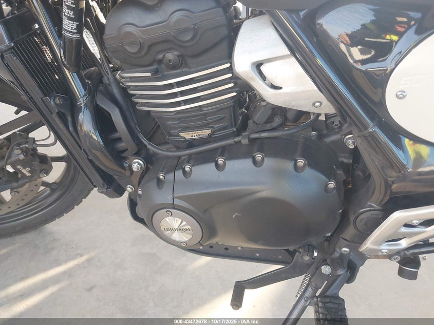 2024 TRIUMPH MOTORCYCLE SCRAMBLER 400 X SMTT147Y0RNA06088