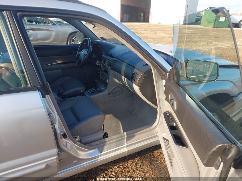 JF1SG65674H749217 2004 SUBARU FORESTER photo no. 5