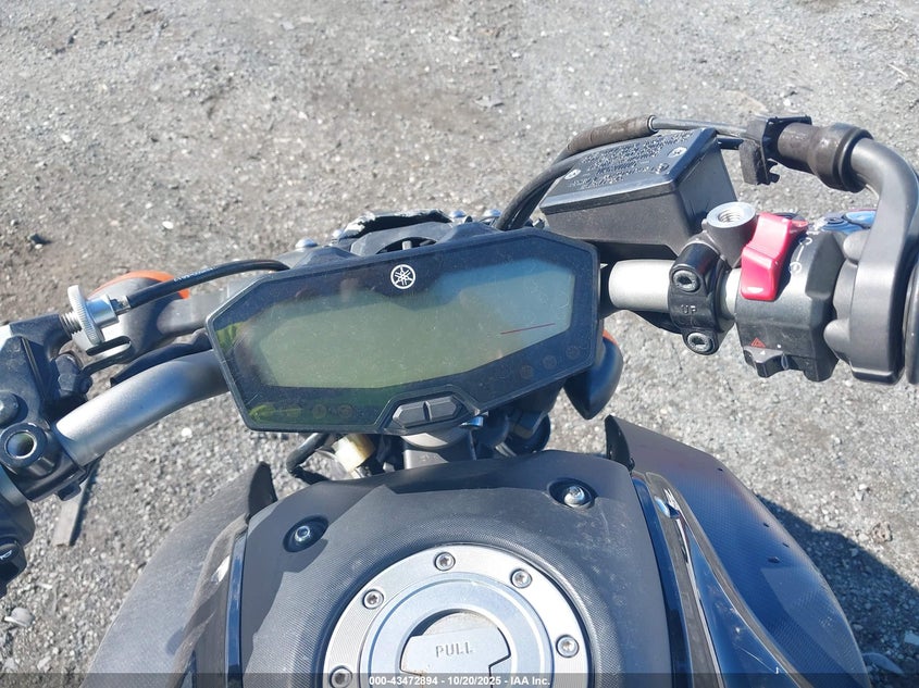 JYARM06E8GA010581 2016 YAMAHA FZ photo no. 7